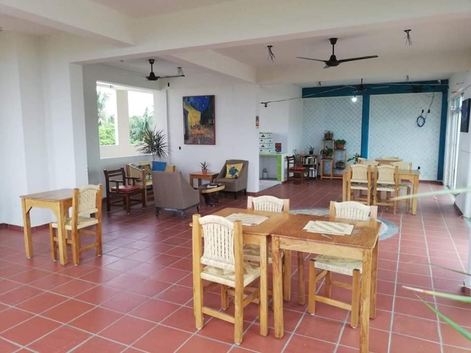 فندق Casa Puerto Bonito & Private Coworking بويرتو إسكونديدو المظهر الخارجي الصورة